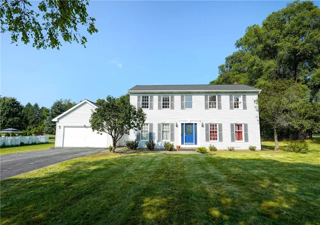 1st image of 2 Sibleyville Ln, Mendon, NY 14472 | MLS# R1700671