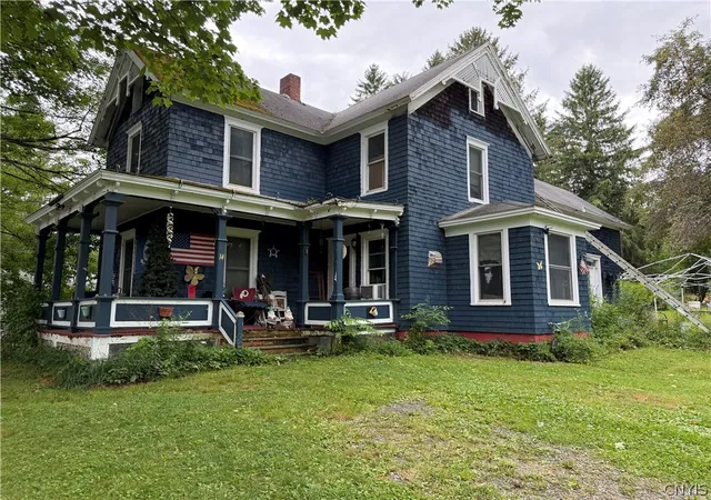 3rd image of 14 Lakeview Ave, Richfield, NY 13439 | MLS# S1701097