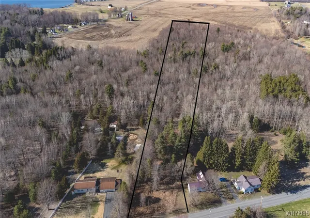 3rd image of 14045 Military Rd, Sackets Harbor, NY 13685 | MLS# B1700780
