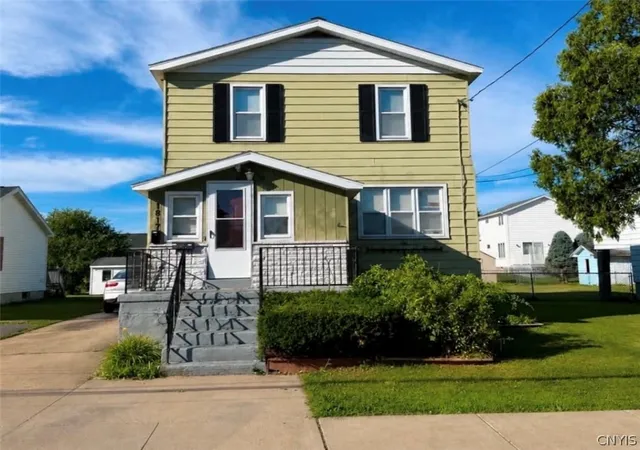 1st image of 1817 Copperfield St, Utica, NY 13501 | MLS# S1700855