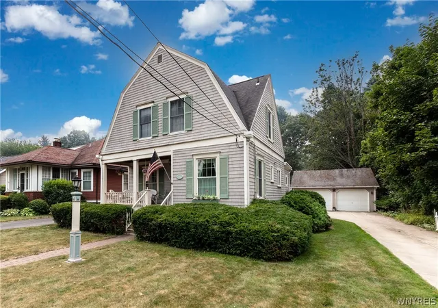 Photo 3 of Sale Pending at 256 Pleasant Ave, Hamburg, NY 14075 | MLS# B1699156 | Listing updated on 2026-07-30