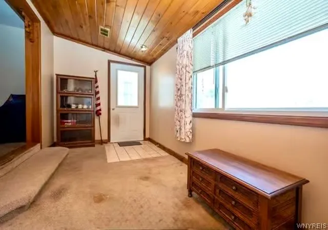 4th image of 302 Knox Ave, West Seneca, NY 14224 | MLS# B1700486