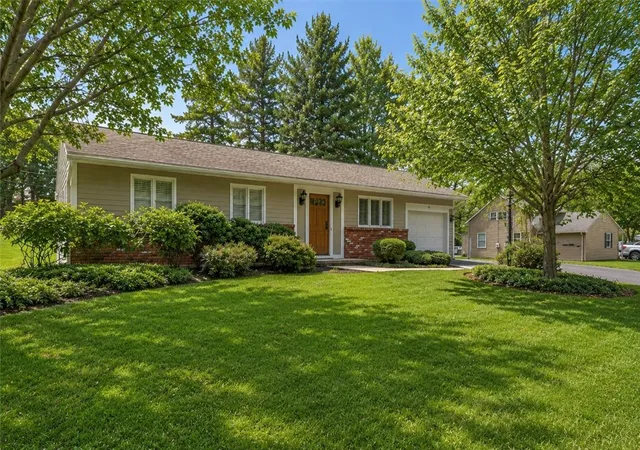 1st image of 13 Harvest Rd, Fairport, NY 14450 | MLS# R1699042