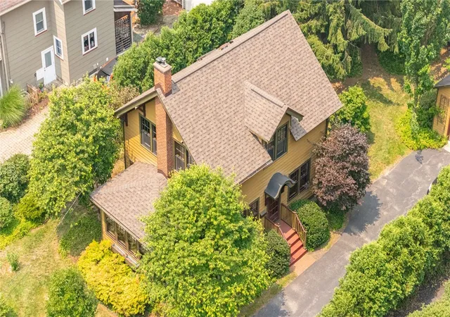 47th image of 6 Line St, Pittsford, NY 14534 | MLS# R1699726