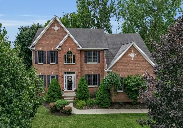 2nd image of 9651 Deerview Ln, Clarence Center, NY 14032 | MLS# B1701141