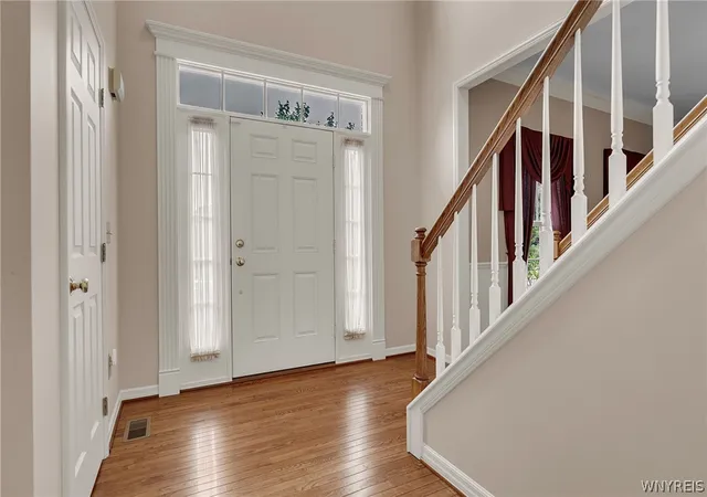 5th image of 9651 Deerview Ln, Clarence Center, NY 14032 | MLS# B1701141