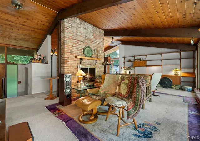Photo 3 of Sale Pending at 209 Southview Rd, Syracuse, NY 13209 | MLS# S1700818 | Listing updated on 2026-07-28