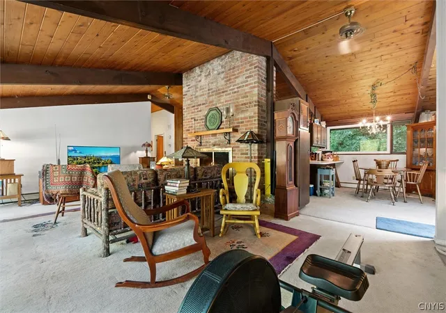Photo 4 of Sale Pending at 209 Southview Rd, Syracuse, NY 13209 | MLS# S1700818 | Listing updated on 2026-07-28