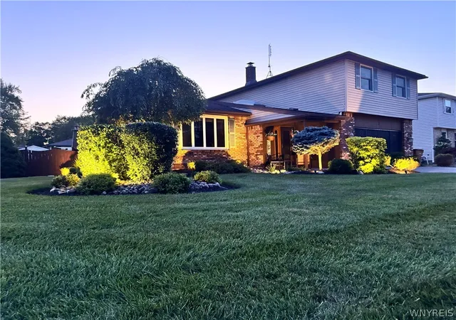 2nd image of 2 Autumn Ln, Depew, NY 14043 | MLS# B1699264