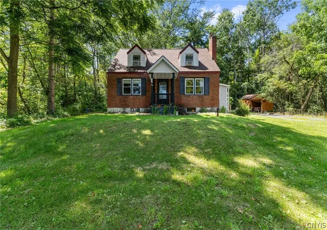 2nd image of 4703 Makyes Rd, Syracuse, NY 13215 | MLS# S1700446