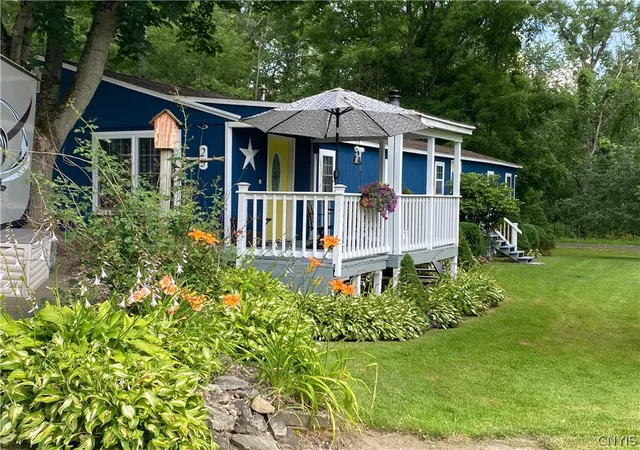 3rd image of 25 Washer Rd, Phoenix, NY 13135 | MLS# S1701232