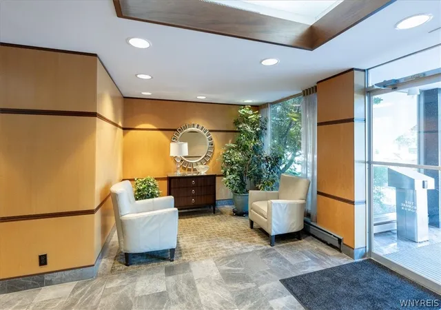 3rd image of 1088 Delaware Ave #4C, Buffalo, NY 14209 | MLS# B1700707