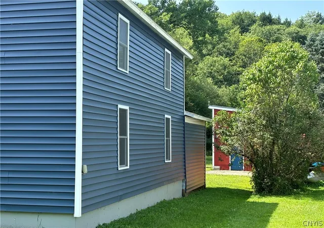 Photo 4 of Sale Pending at 1693 Francis Rd, Marathon, NY 13803 | MLS# S1699870 | Listing updated on 2026-07-31