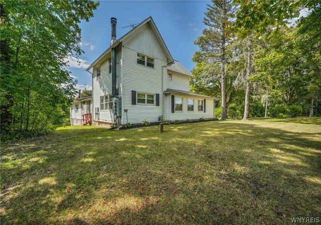 5th image of 13092 Quaker St, Collins, NY 14034 | MLS# B1699292
