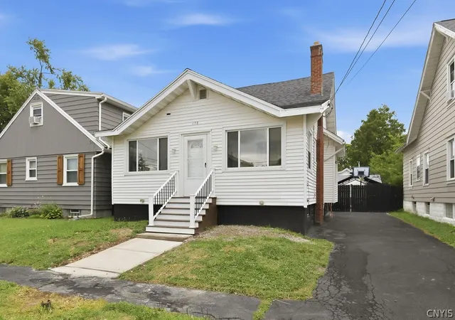 Photo 1 of Sale Pending at 178 Martin St, Syracuse, NY 13208 | MLS# S1700576 | Listing updated on 2026-07-26