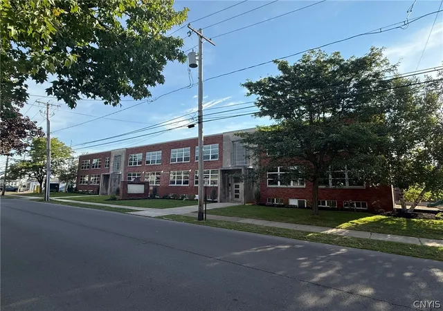 1st image of 214 Kinne St #109, De Witt, NY 13204 | MLS# S1701309