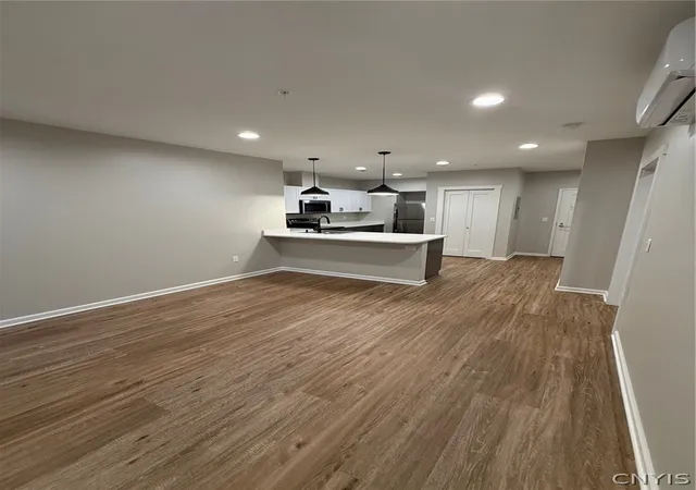 4th image of 214 Kinne St #109, De Witt, NY 13204 | MLS# S1701309