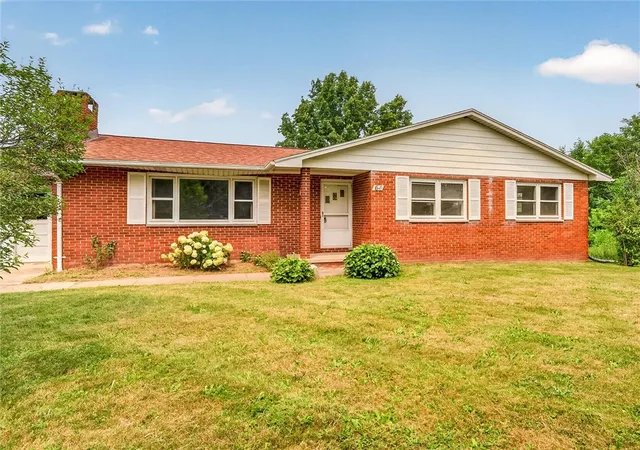 2nd image of 64 Parma Center Rd, Parma, NY 14468 | MLS# R1699780