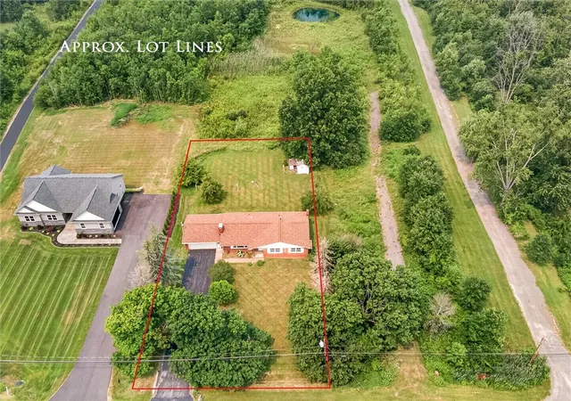 3rd image of 64 Parma Center Rd, Parma, NY 14468 | MLS# R1699780
