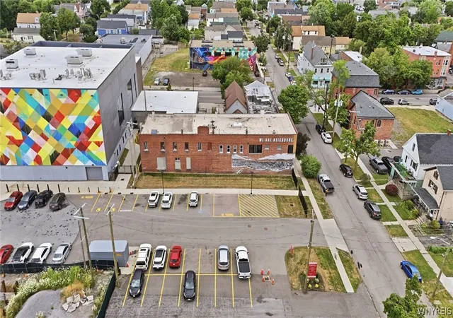 Listing Photo 2 - Condo for sale in building located at 260 Plymouth Ave, Buffalo, NY 14213 - Unit #