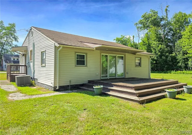 2nd image of 2416 Main St, Blossvale, NY 13308 | MLS# S1697045