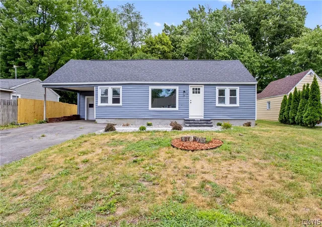 Photo 2 of Sale Pending at 131 Ford Dr, Syracuse, NY 13212 | MLS# S1701057 | Listing updated on 2026-07-28
