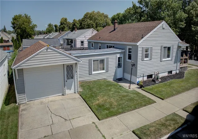 2nd image of 1240 91st St, Niagara Falls, NY 14304 | MLS# B1701117