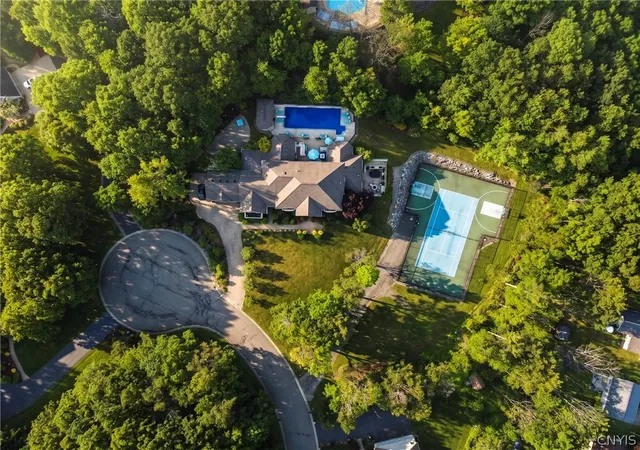 1st image of 1146 Kevin Blvd, Endicott, NY 13760 | MLS# S1696722