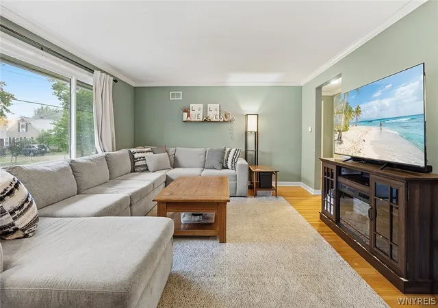 5th image of 166 Walter Ave, Tonawanda, NY 14150 | MLS# B1700893