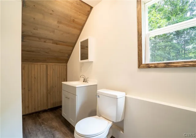 5th image of 594 Casey Rd, German Flatts, NY 13407 | MLS# S1701042