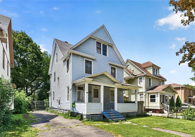 3rd image of 237 Denver St, Rochester, NY 14609 | MLS# R1701404