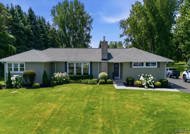 1st image of 4162 E Lake Rd, Wilson, NY 14172 | MLS# B1701210