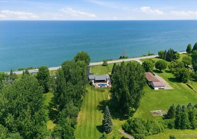 3rd image of 4162 E Lake Rd, Wilson, NY 14172 | MLS# B1701210