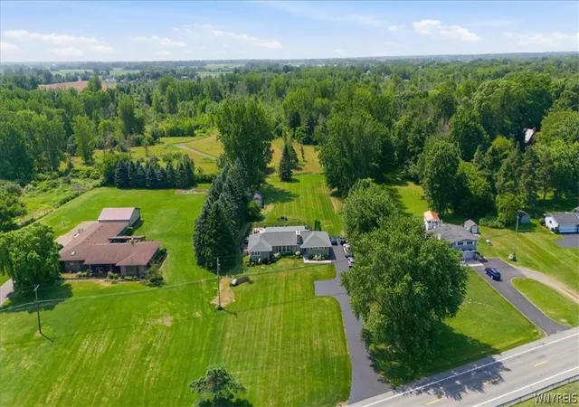 4th image of 4162 E Lake Rd, Wilson, NY 14172 | MLS# B1701210