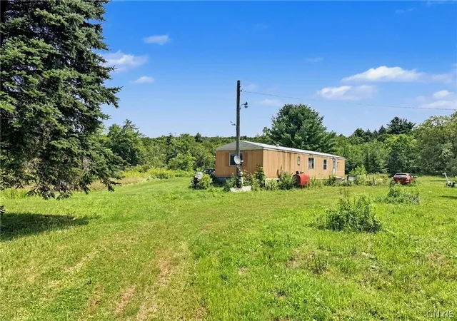 Photo 1 of Manufactured home for sale at 6097 Baldwin Corners Rd, Cincinnatus, NY 13040 | MLS# S1701446 | Listing updated on 2026-07-24