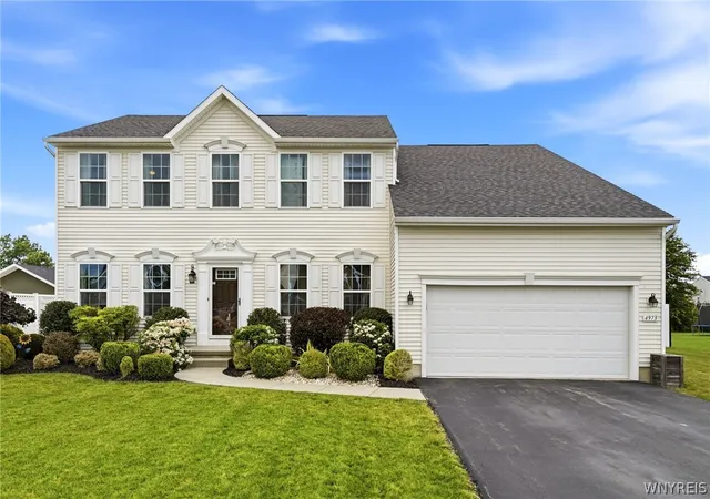 1st image of 4973 Devonshire Ln, Lockport, NY 14094 | MLS# B1700409
