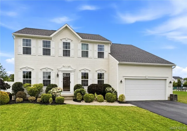 50th image of 4973 Devonshire Ln, Lockport, NY 14094 | MLS# B1700409