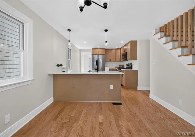 4th image of 3093 Lyth Rd, Buffalo, NY 14218 | MLS# B1701415