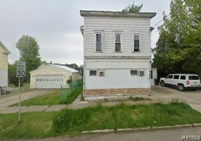 Photo 1 of Multi family home for sale at 100 E Doughty St, Dunkirk, NY 14048 | MLS# B1699764 | Listing updated on 2026-07-24