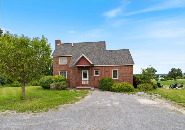 Photo 3 of Single family home for sale at 440 Armstrong Rd, Geneva, NY 14456 | MLS# R1700812 | Listing updated on 2026-07-31