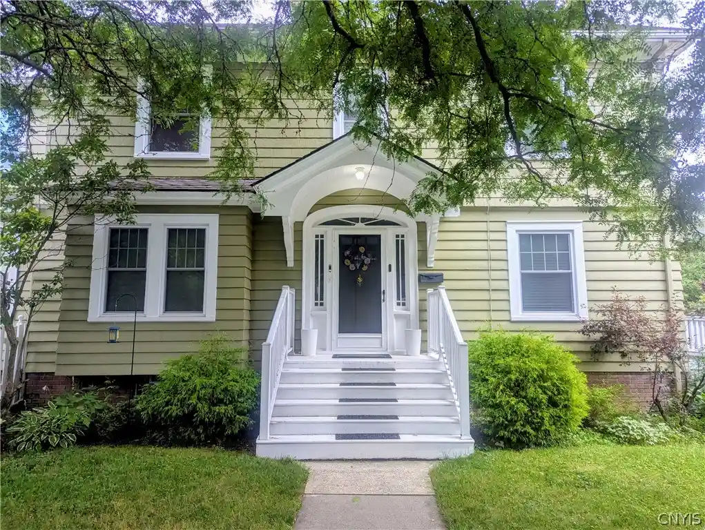 Photo 1 of Sale Pending at 201 Wellesley Rd, Syracuse, NY 13207 | MLS# S1701500 | Listing updated on 2026-10-27