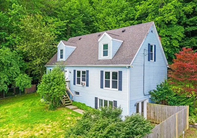 3rd image of 231 Howland Hill Rd, Nanticoke, NY 13811 | MLS# R1701572