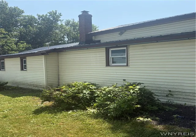 14th image of 687 Railroad Ave, Irving, NY 14081 | MLS# B1701564