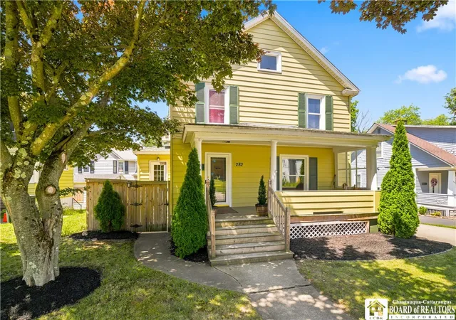 Photo 1 of Sale Pending at 282 Prospect St, Jamestown, NY 14701 | MLS# R1701590 | Listing updated on 2026-08-03
