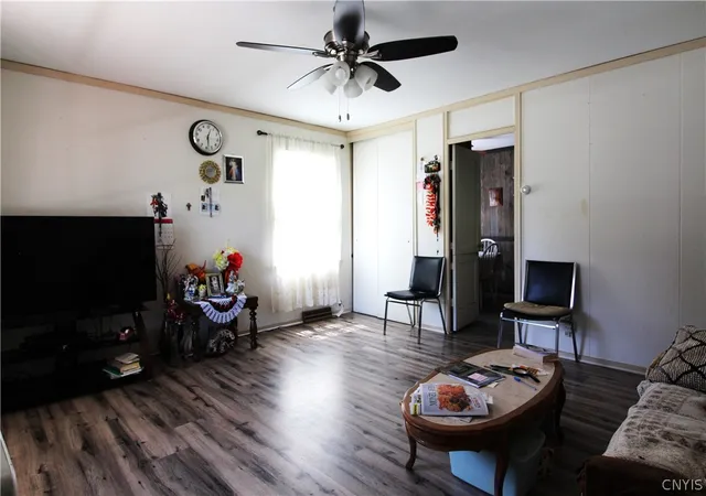 Photo 4 of Single family home for sale at 21 Tyler Ct, Manlius, NY 13104 | MLS# S1697706 | Listing updated on 2026-07-28