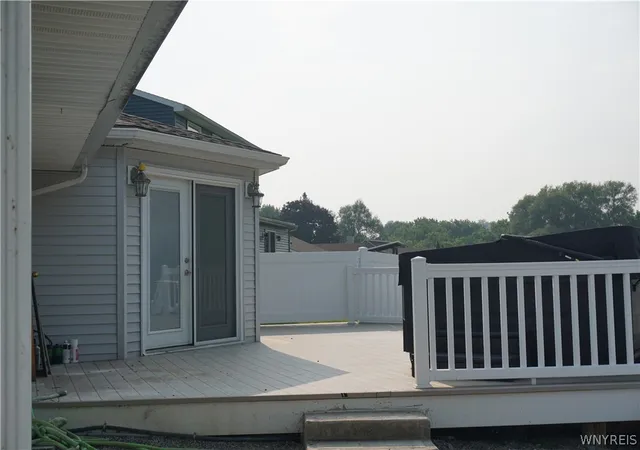 Photo 5 of Sale Pending at 10 Deacon Dr, Arcade, NY 14009 | MLS# B1701278 | Listing updated on 2026-07-31