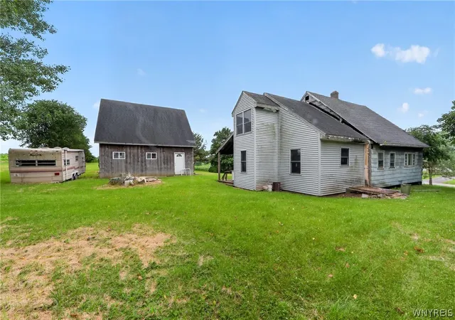 2nd image of 2788 Doolittle Rd, Sauquoit, NY 13456 | MLS# B1697535