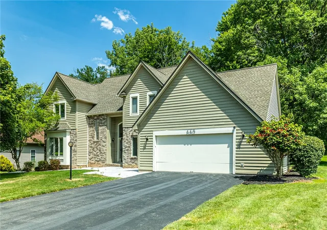 1st image of 660 Treasure Cir, Webster, NY 14580 | MLS# R1701477