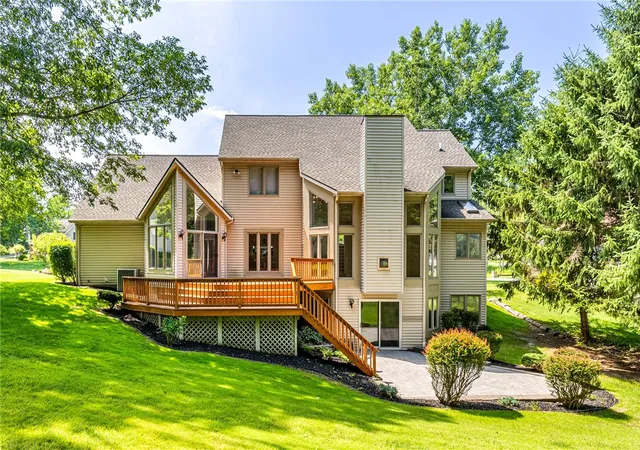 50th image of 660 Treasure Cir, Webster, NY 14580 | MLS# R1701477