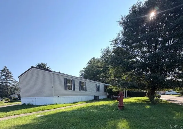 3rd image of 74 Mary St, Ithaca City, NY 14850 | MLS# S1701493